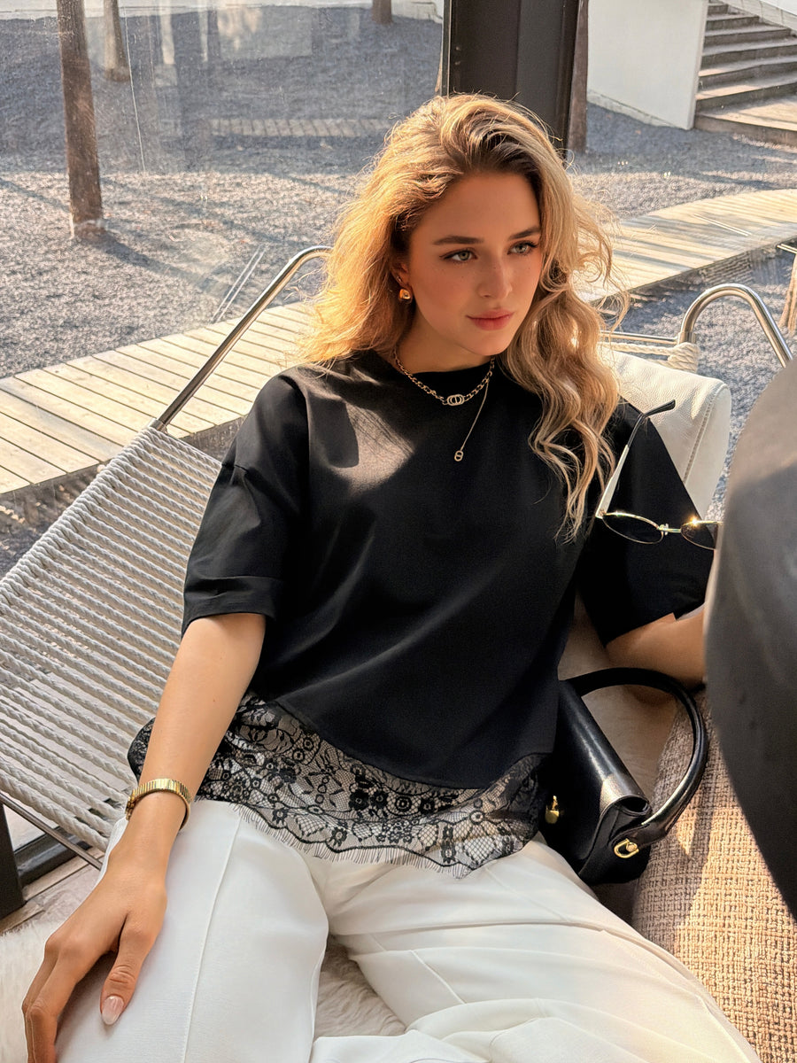 T-shirt à dentelle tendance