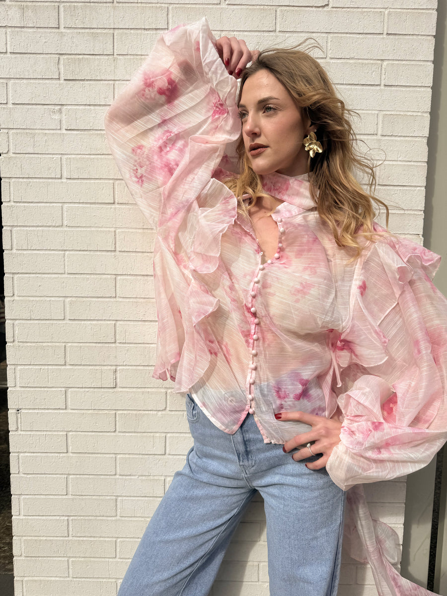 Blouse floral et volant rose