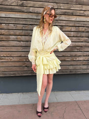 Robe jaune fluide
