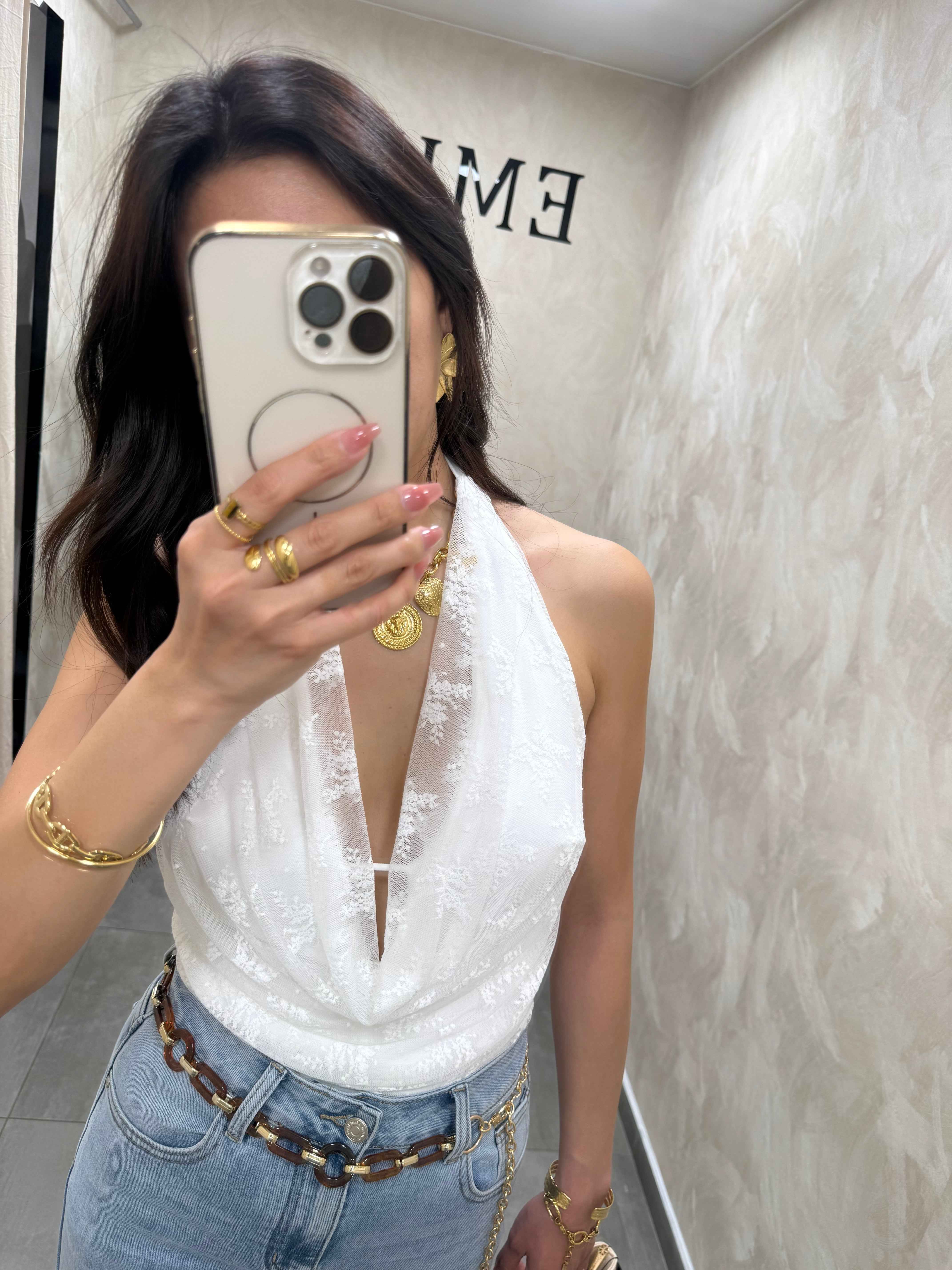 Body à dentelle blanche