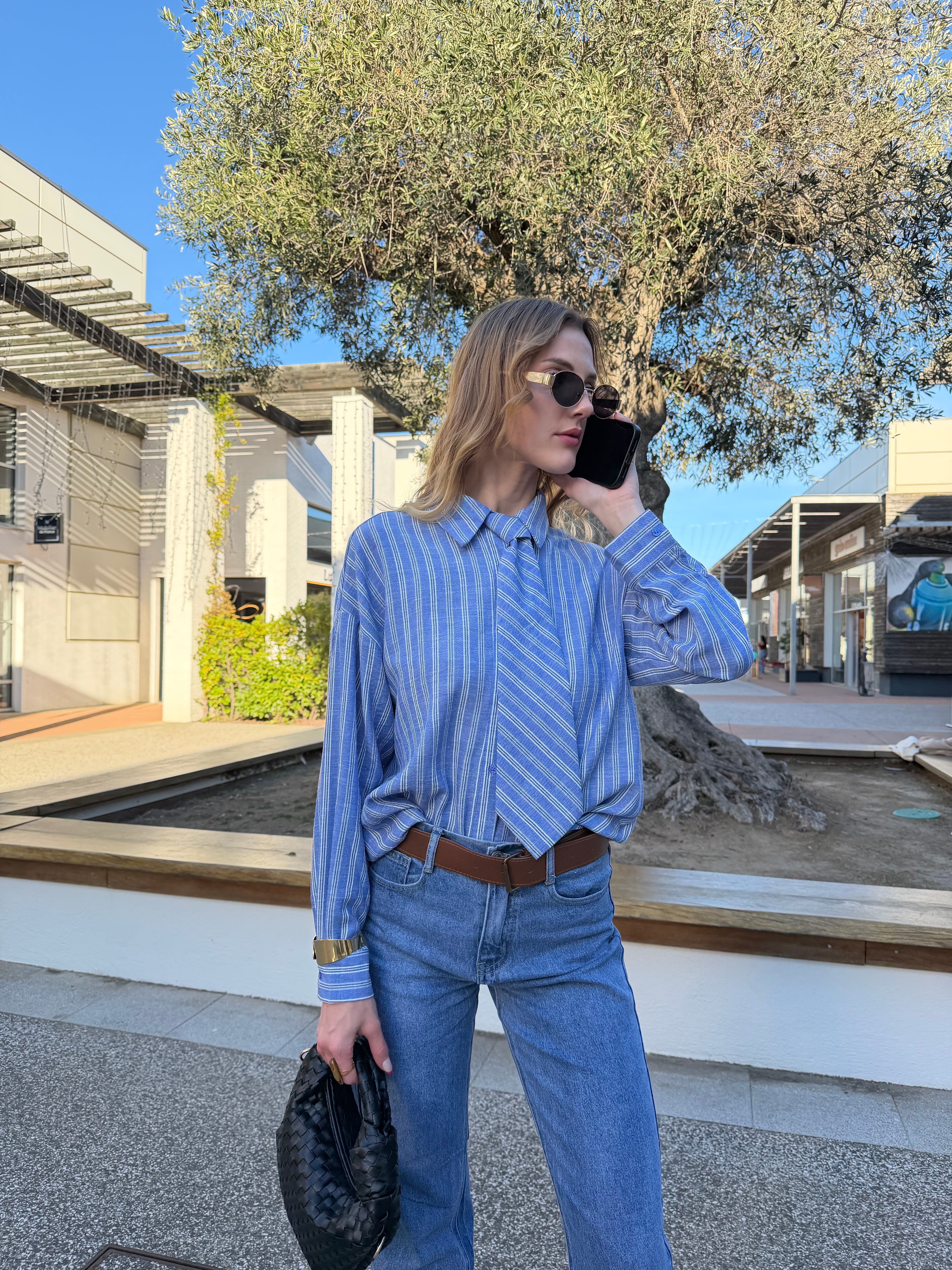 Chemise à rayures élégante