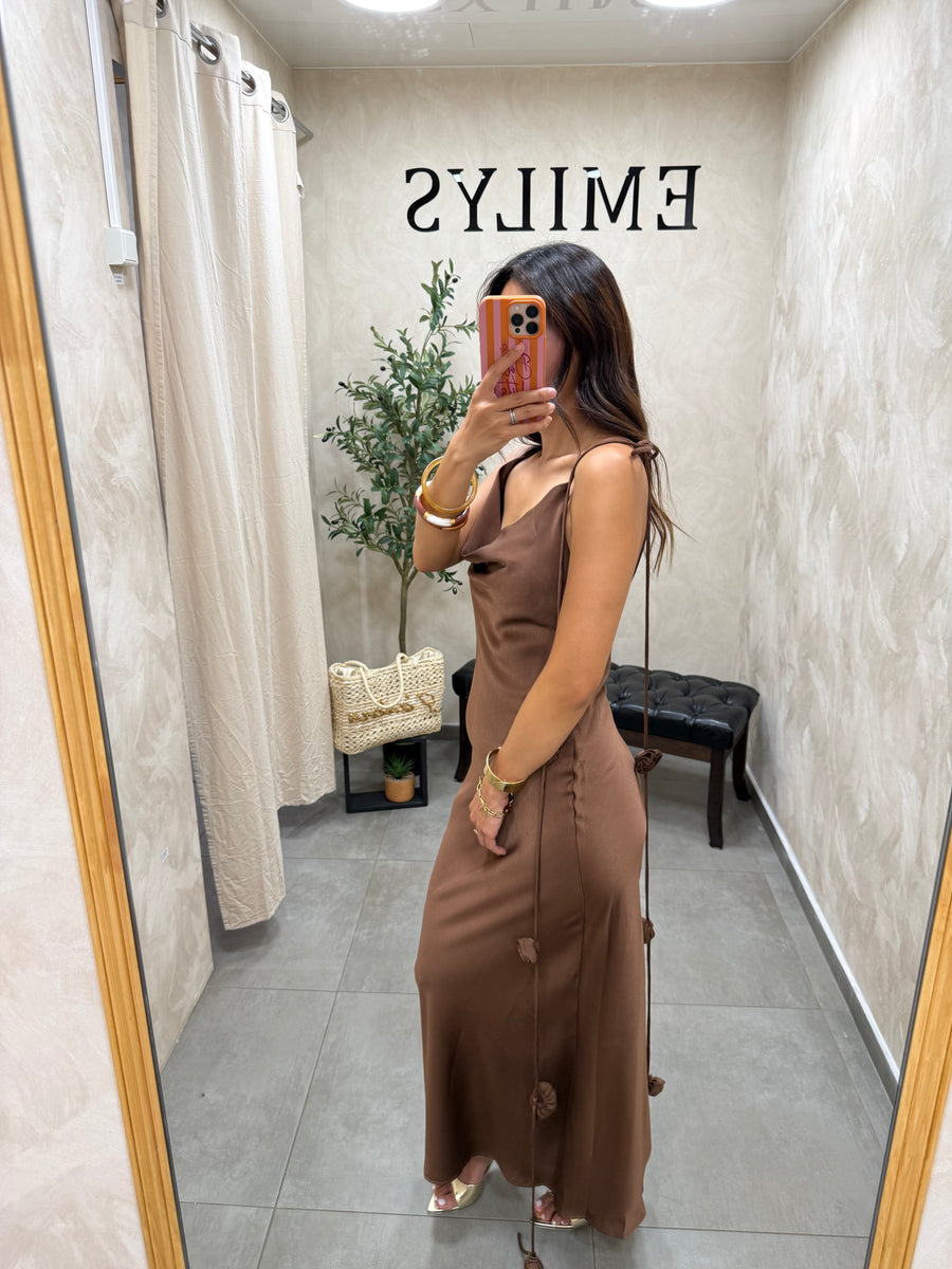 Robe Monica