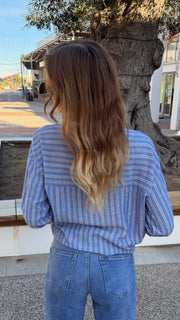 Elegante camisa a rayas