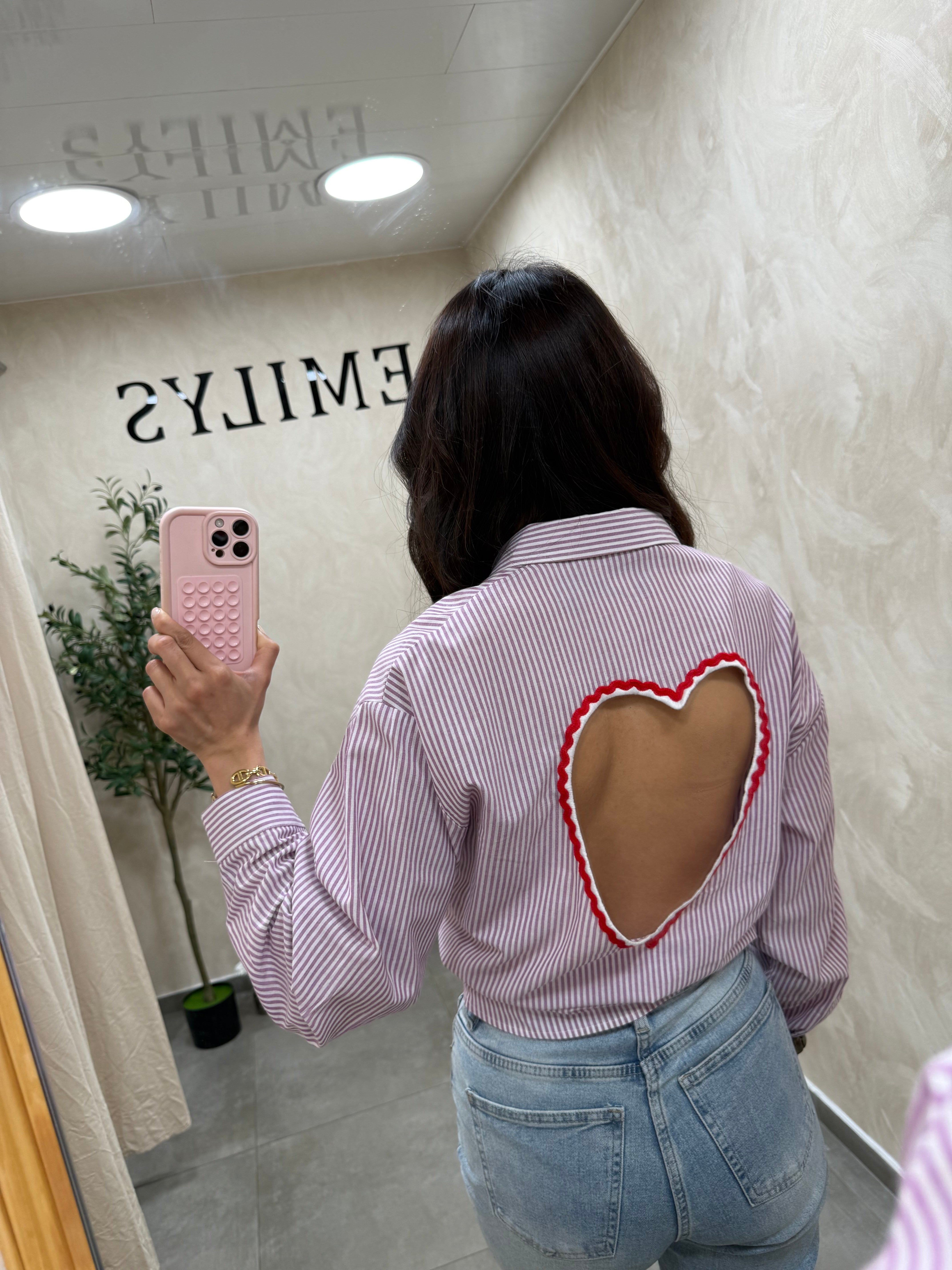 Chemise à rayure dos cœur