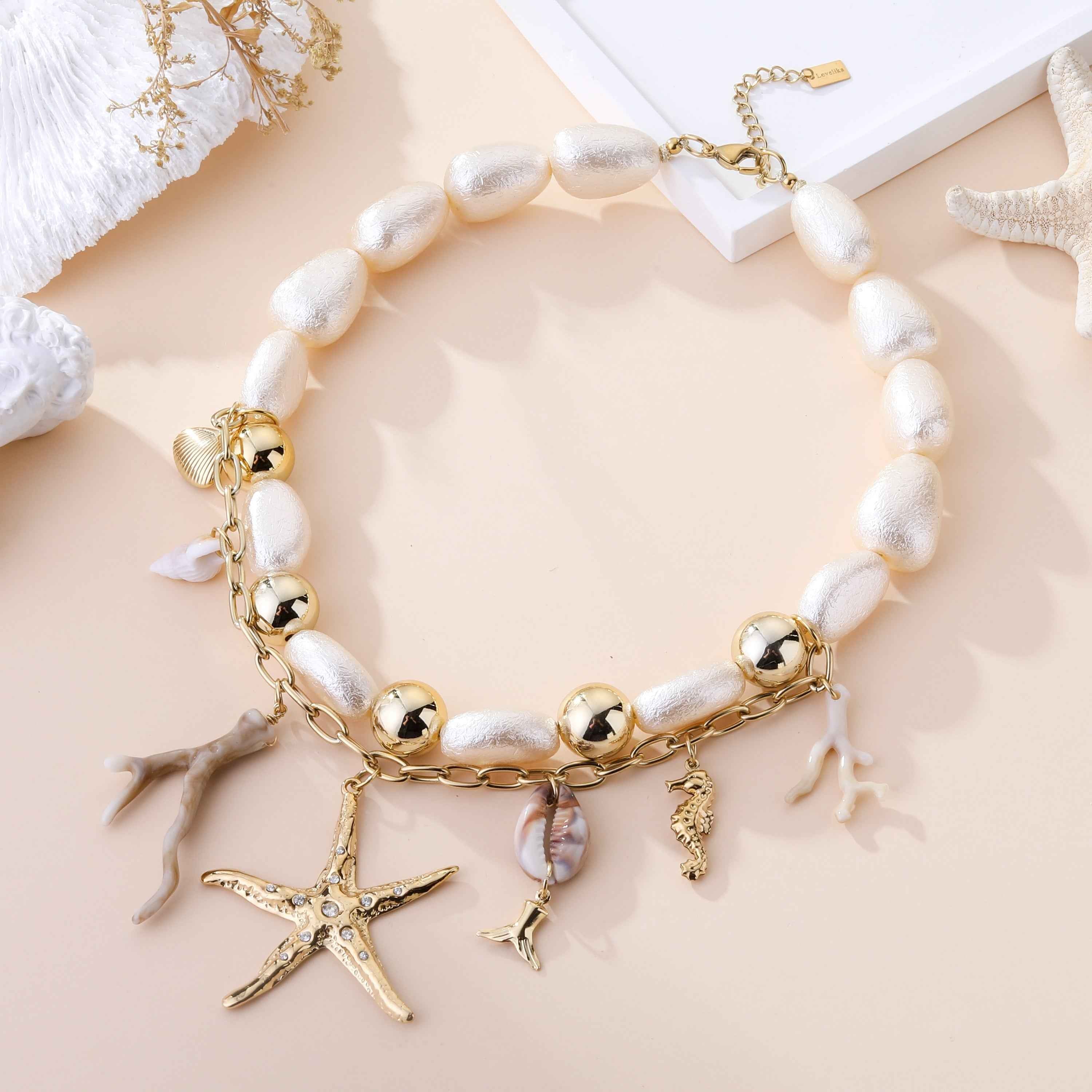 Collier Lina