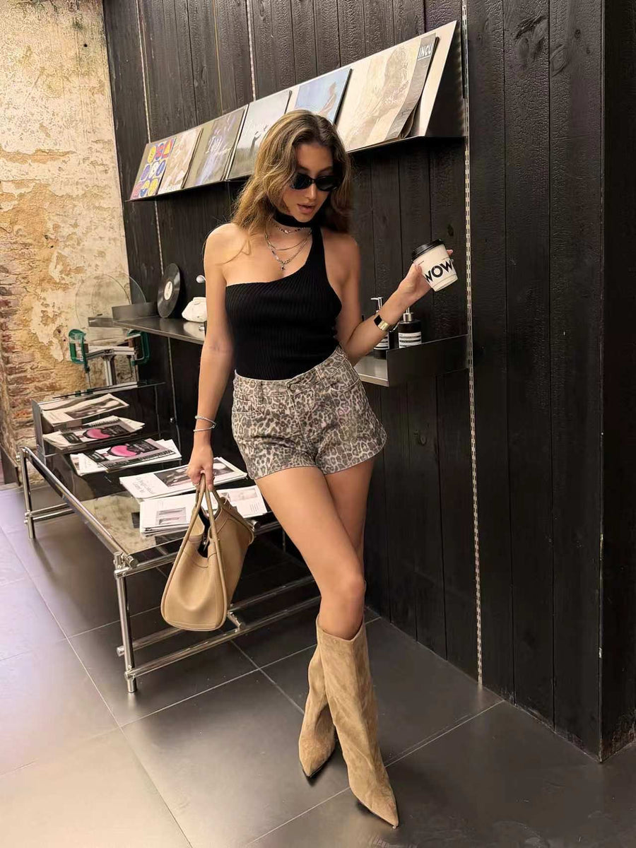 Short léopard