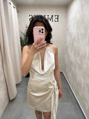 Robe satinée beige
