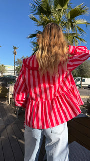 Blusa rosa brillante a rayas