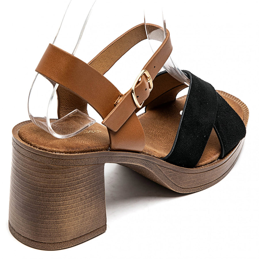 Escarpins en cuir noir pour un look élégant