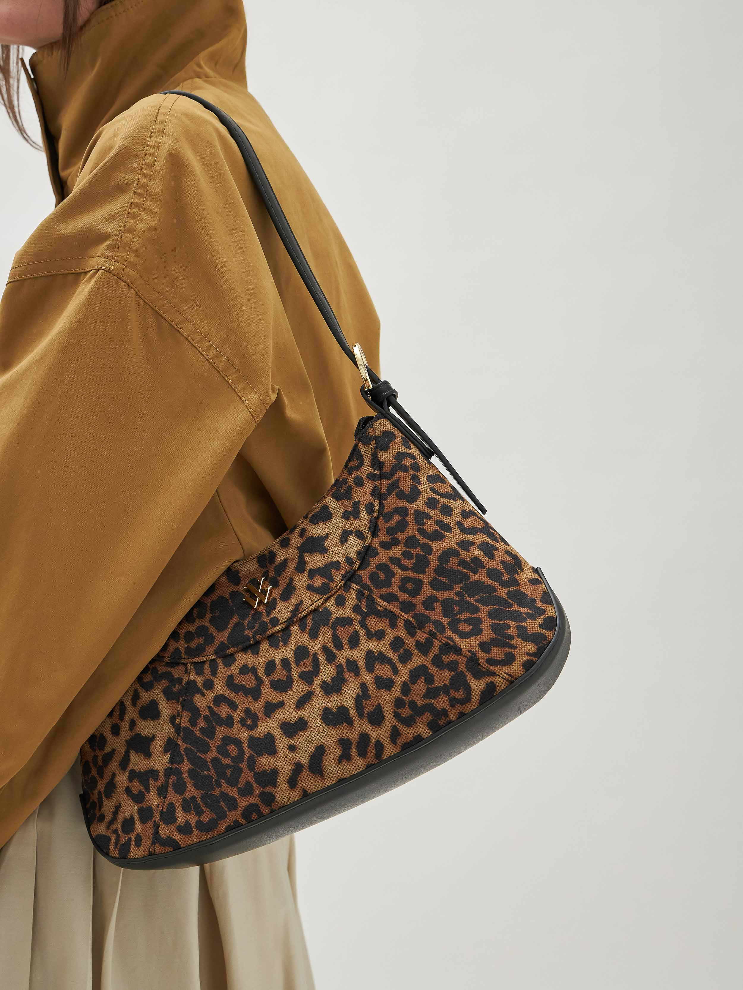 Sac baguette léopard en tweed avec anse Vanessa Wu femme