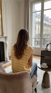 Pull sans manches rayé