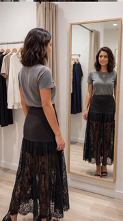 Jupe longue gris chaud en dentelle - Élégance Intemporelle