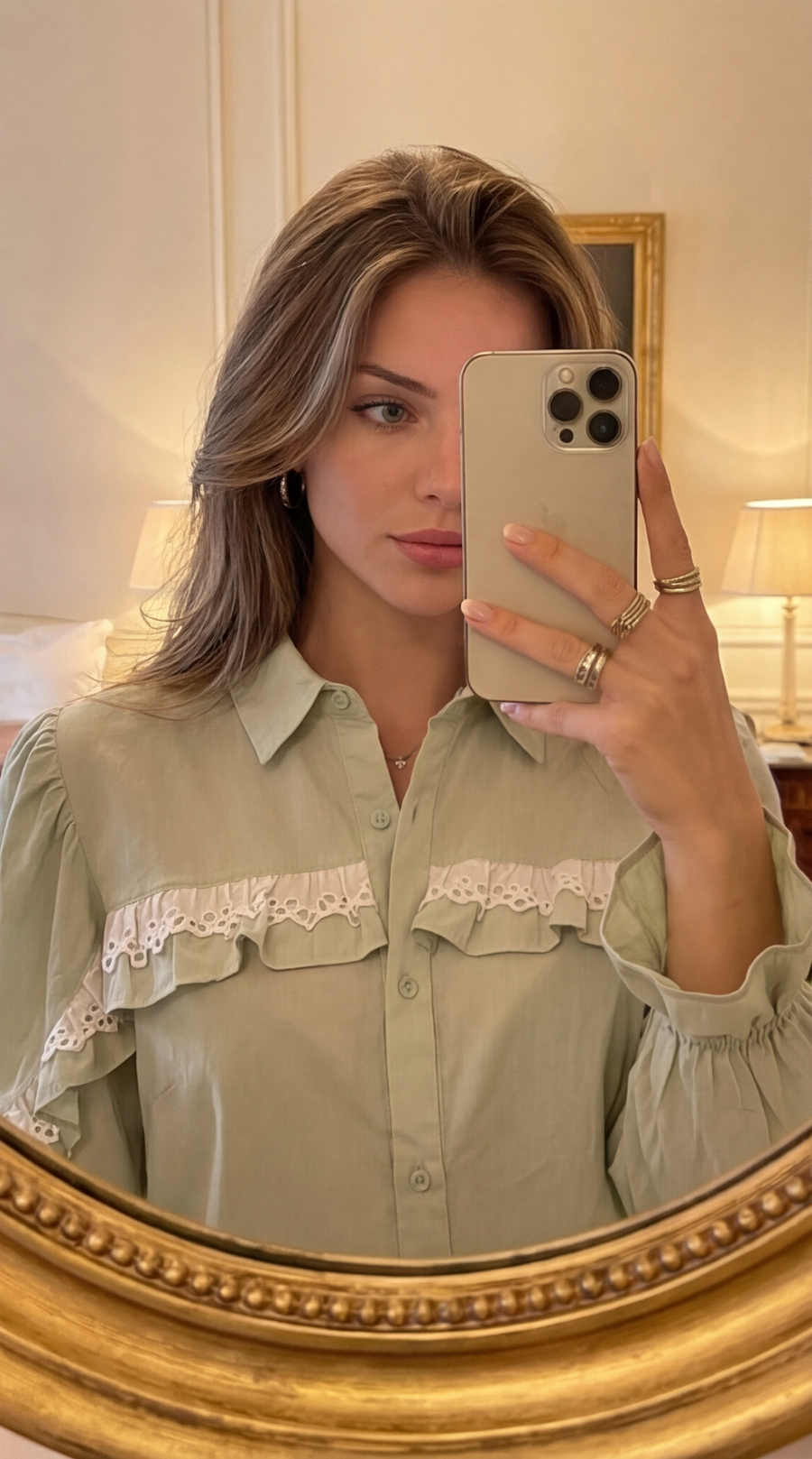 Chemise dos nus dentelle